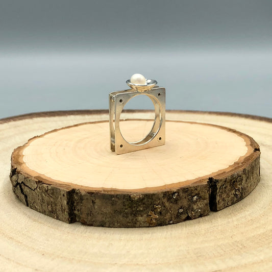 Blanc & Pearl - Ring Alignment