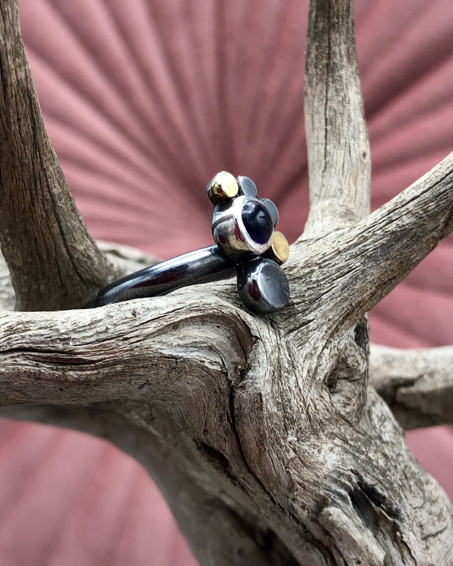 Connected - Ring Amethyst Dream