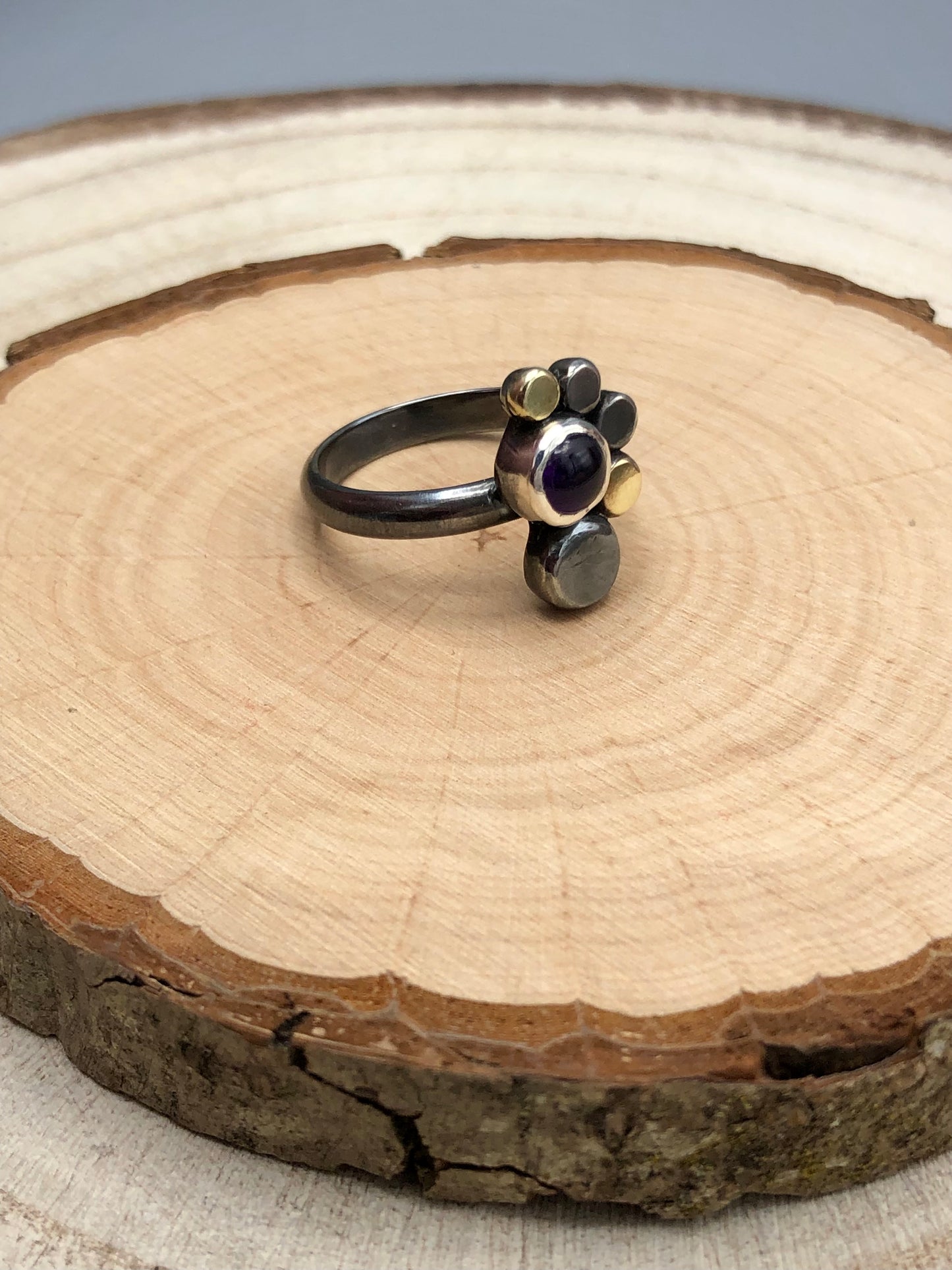 Connected - Ring Amethyst Dream